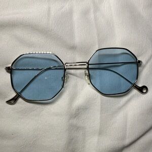 UNISEX lightweight sky blue sunglasses